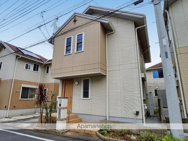 京王線 高幡不動駅 徒歩22分 2階建 築13年の外観写真