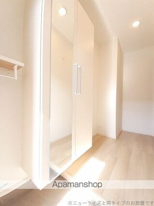 グランデルート　Ｃ[1LDK/50.05m2]のエントランス1