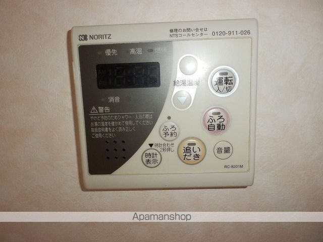 ウィズエフIIの内装写真