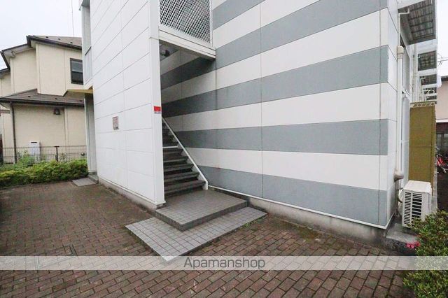 レオパレス砂野台の玄関写真