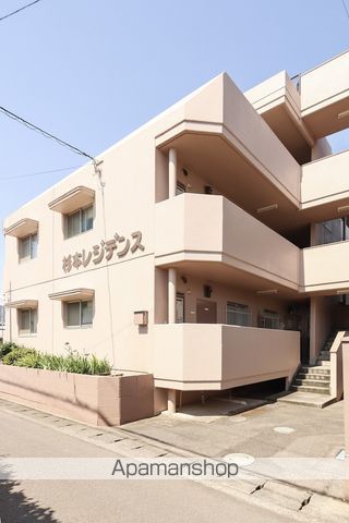 杉本レジデンスの外観写真