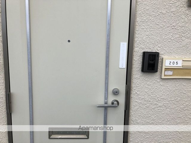 平沢ハイツの玄関写真