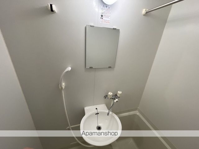 レオパレス華れんの内装写真