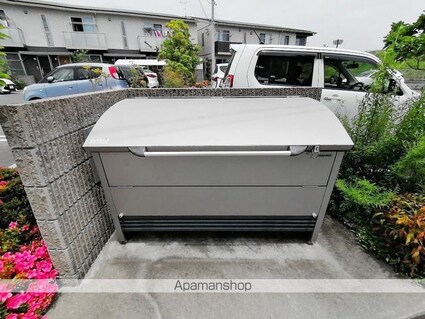 シャーメゾンタウン倉敷運動公園前　Ｃ棟[1LDK/41.17m2]の共用部1