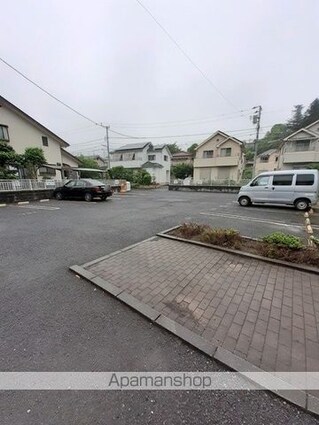 リバーＮハイツ[2DK/46.06m2]の駐車場