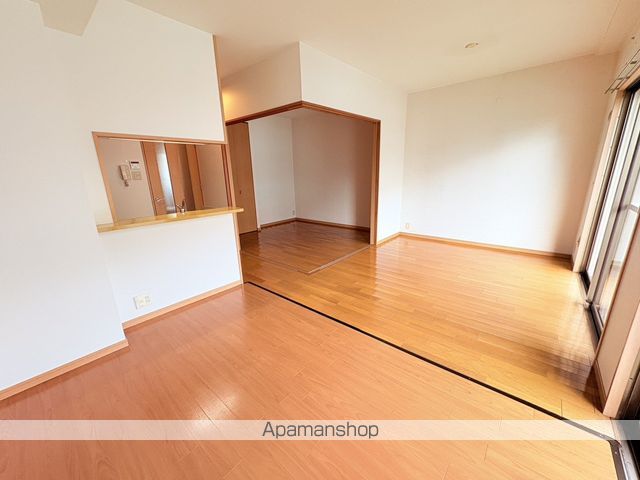 ヴェルデュール千里山西弐番館の内装写真