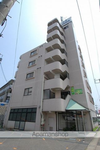 第8タツミビルの外観写真