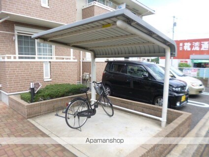 ベルビュー　神明[1LDK/42.37m2]の共用部2