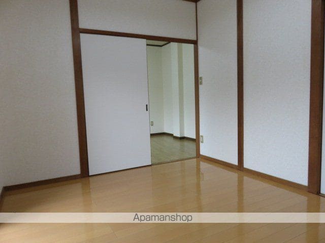 上原ハイツB棟の内装写真