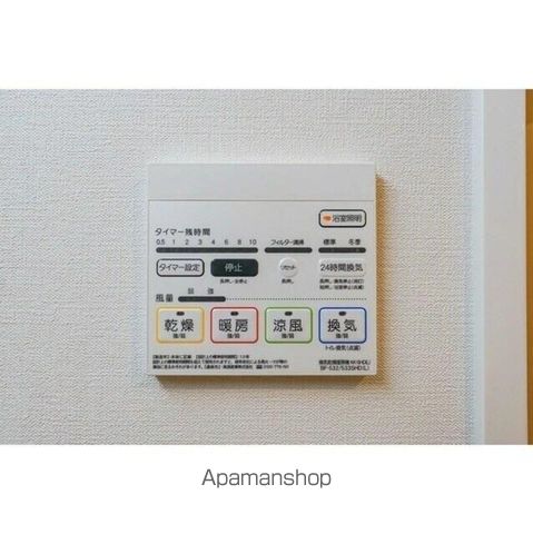 コンフォリア南千住の内装写真