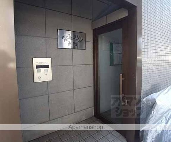 ヴェルメゾン山階の玄関写真