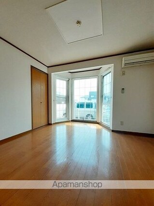愛媛県今治市片山１丁目[2LDK/53.51m2]のリビング・居間