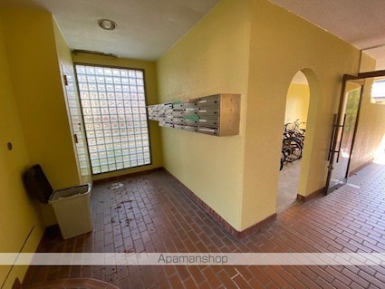 滋賀県長浜市公園町[3LDK/57.24m2]のロビー