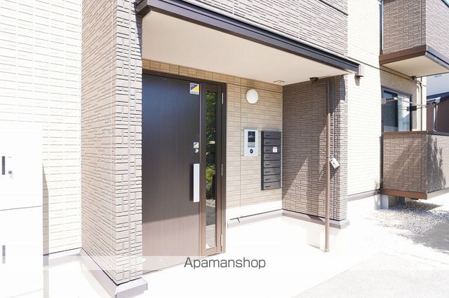 SPRUCEの玄関写真