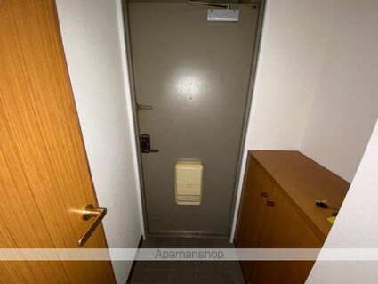 香川県高松市香西本町[2LDK/51.03m2]の玄関
