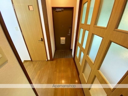 ビエント[1K/33.4m2]の玄関