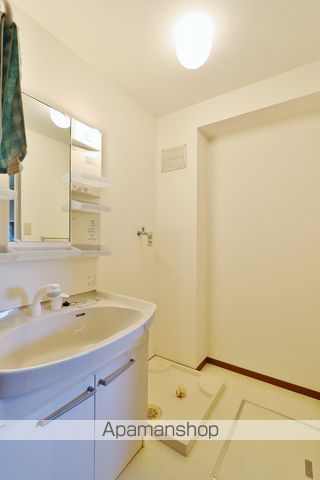 ウィルモア夷山Bの内装写真