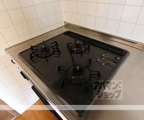ルシェール西院の内装写真