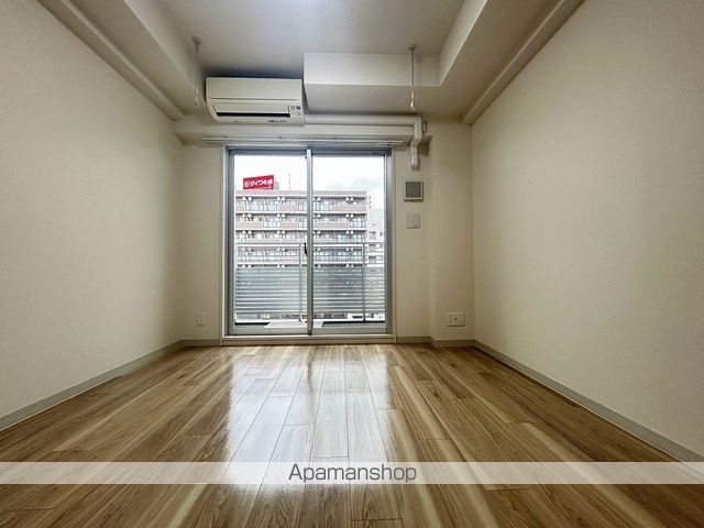 COMFORIA江坂広芝町の内装写真