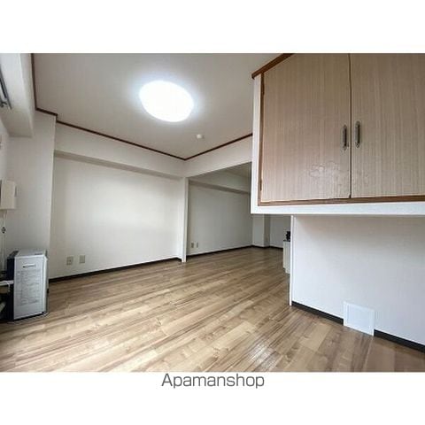 レジデンス静の内装写真