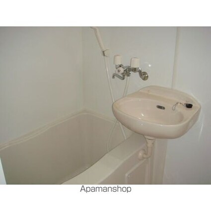 レオパレスパークサイド[1K/21.81m2]のバス