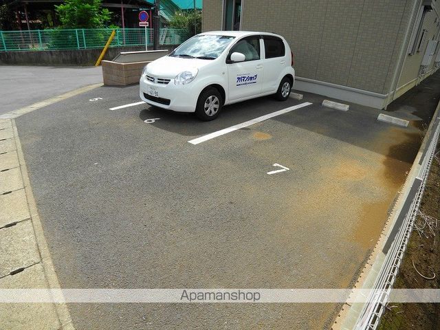 吉野ハイツ III棟の外観写真