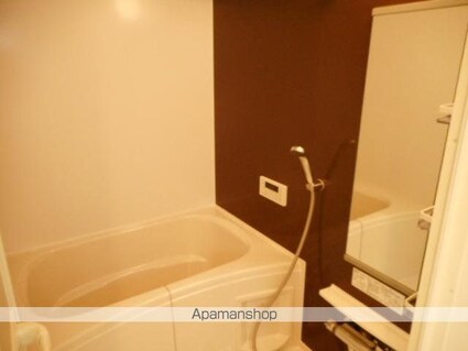 クリエイティブ[2K/30.85m2]のバス