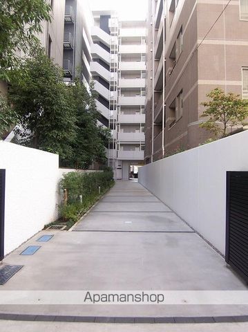 南池袋レジデンスの玄関写真