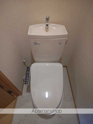 リビングタウン古川北弐番館 B棟の内装写真