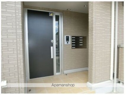 プリムヴェール二の宮[1LDK/50.31m2]のエントランス