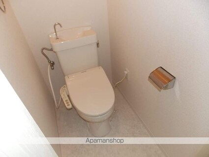 エバーグリーン[1R/20m2]のトイレ