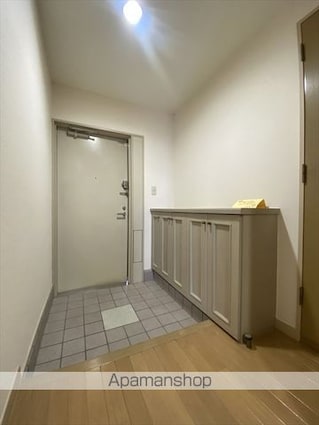 グランシティ居町[2LDK/55.7m2]の玄関