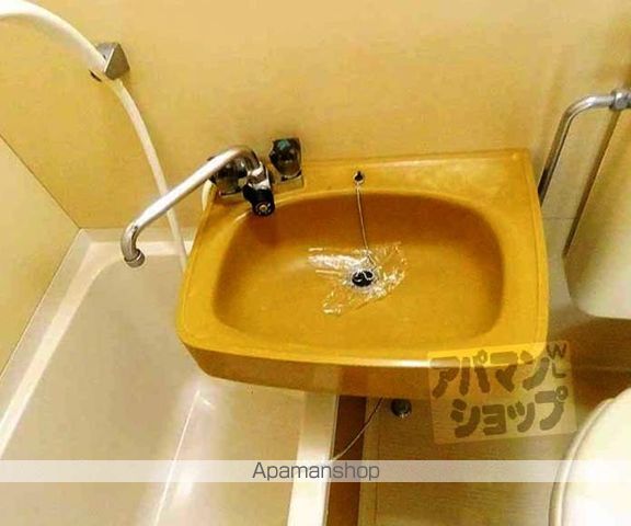 紫野上柏野町マンションの内装写真