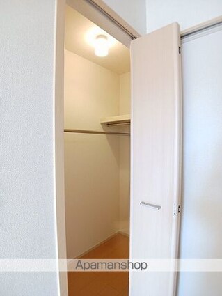 フィオーレツカサⅢ　Ａ棟[1K/40.8m2]の収納