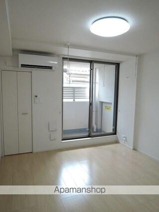 東京都八王子市元本郷町２丁目[1K/27.84m2]のリビング・居間