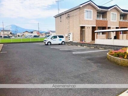 ソレアード　カーサＣ[2DK/50.07m2]の駐車場1