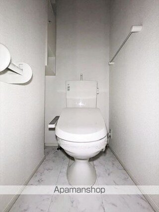 タイタン[1R/34.15m2]のトイレ