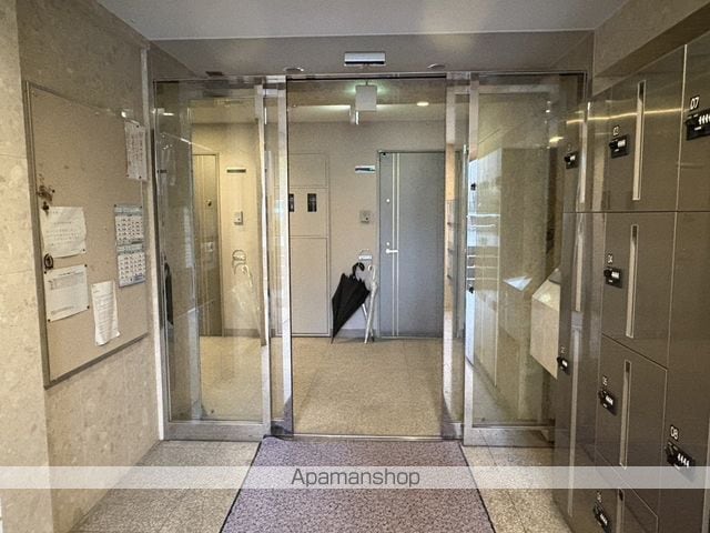 プリンセスコート赤堤の玄関写真