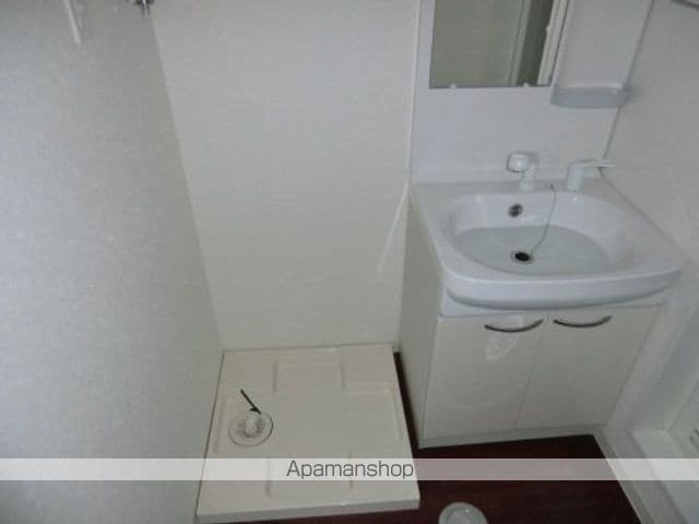 リードインアイエスヒラノの内装写真
