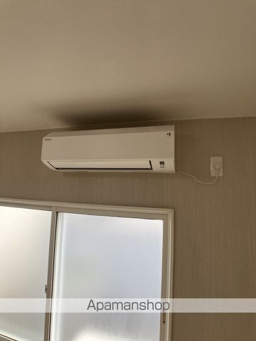 Y’S環状通東の内装写真