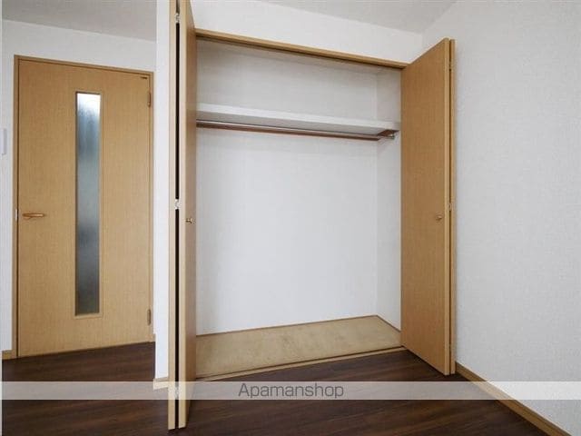 エルメリンの内装写真