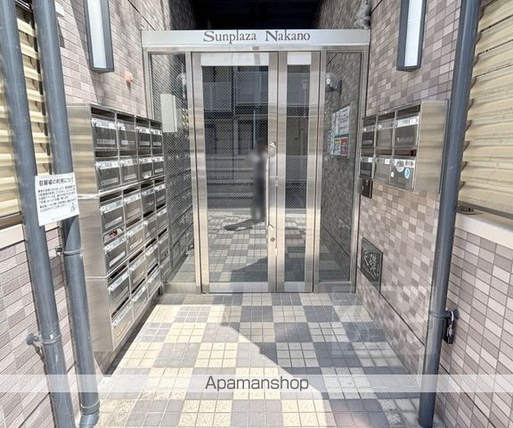 サンプラザ神足の玄関写真