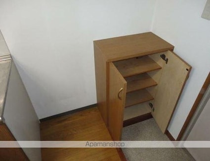 クレスト香川[1K/35.01m2]の玄関