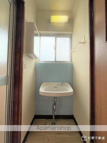 松縄コーポの内装写真