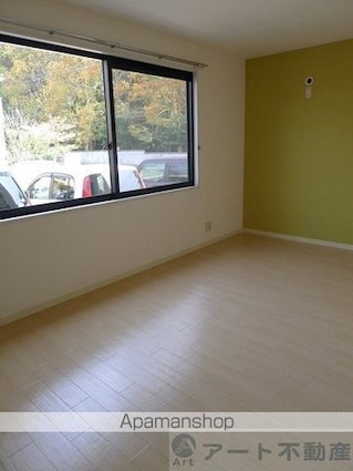 シャトレー安井　Ｂ棟[2LDK/58.79m2]の内装2