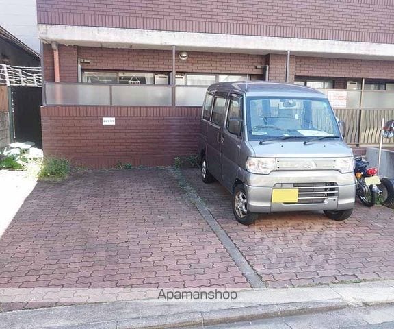 ハウス東の外観写真