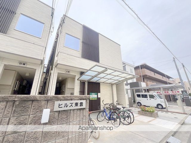 ヒルズ東雲 A棟の外観写真