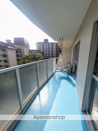 クローバーハイツ森小路２号棟[1LDK/64m2]のバルコニー