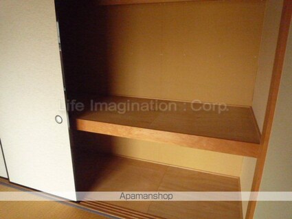 カルフールⅥ[2LDK/54m2]の内装1