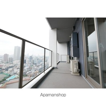 コンフォリア新宿イーストサイドタワー[1LDK/82.46m2]の内装